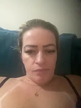 Alerquinasc online show from 3, 2, 2026