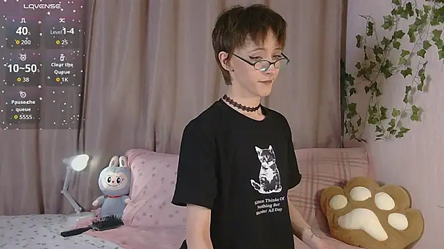 NextVibe  online show from 16, 4, 2026