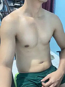 Snapshot of ieat_monsters chatting on 28, 10, 2025 ieat monsters online show from 28, 10, 2025