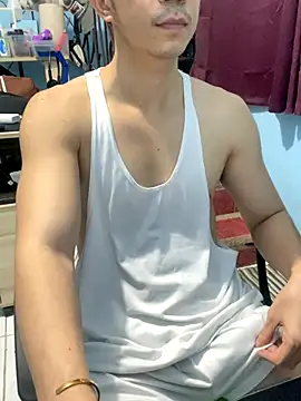 Snapshot of ieat_monsters chatting on 27, 11, 2025 ieat monsters online show from 27, 11, 2025