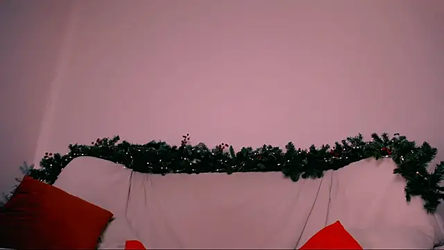 Charlotte Colinss online show from 14, 12, 2025