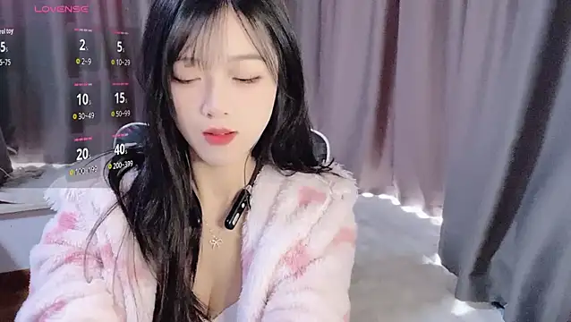 Snapshot of Cicicici-cc chatting on 15, 12, 2025 Cicicici-cc online show from 15, 12, 2025