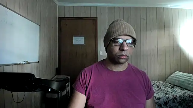 NaturalBeautyQueen online show from 10, 10, 2025