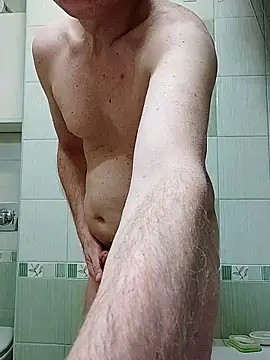 ExhibitPoll online show from 18, 12, 2025