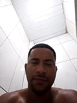 Snapshot of branquintatto chatting on 17, 12, 2025 branquintatto online show from 17, 12, 2025