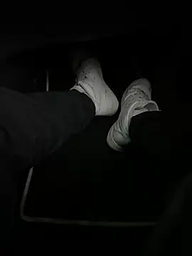 Manu97k online show from 24, 9, 2025