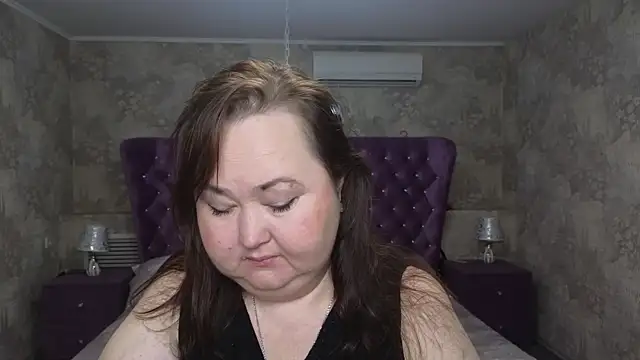 Snapshot of Eloisa_Eliot chatting on 27, 10, 2025 Eloisa Eliot online show from 27, 10, 2025