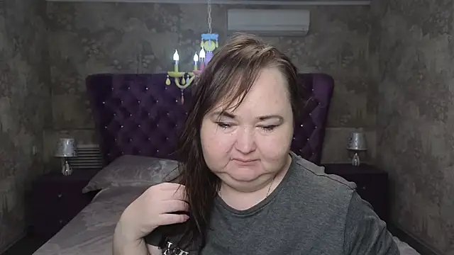 Snapshot of Eloisa_Eliot chatting on 19, 11, 2025 Eloisa Eliot online show from 19, 11, 2025