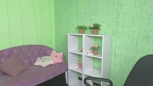 Snapshot of Eloisa_Eliot chatting on 28, 11, 2025 Eloisa Eliot online show from 28, 11, 2025