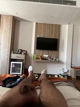 Snapshot of Hotguyforfun chatting on 4, 10, 2025 Hotguyforfun online show from 4, 10, 2025