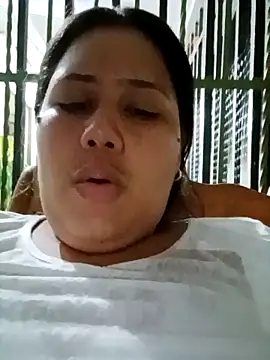 Snapshot of hera_and_kratos chatting on 19, 10, 2025 hera and kratos online show from 19, 10, 2025