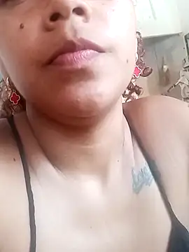 Snapshot of Daila_Lucia chatting on 19, 9, 2025 Daila Lucia online show from 19, 9, 2025