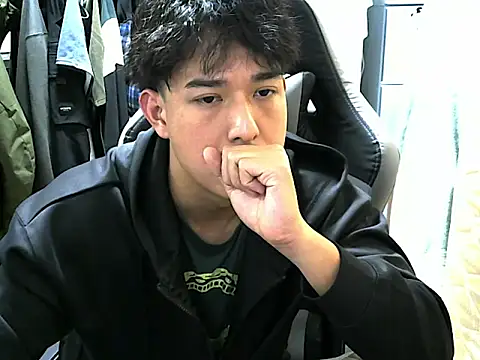 hunterXhan online show from 9, 2, 2026