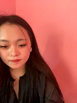 Julia-Elsa online show from 28, 9, 2025