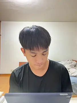 Snapshot of Foxfoxfox4 chatting on 19, 11, 2025 Foxfoxfox4 online show from 19, 11, 2025