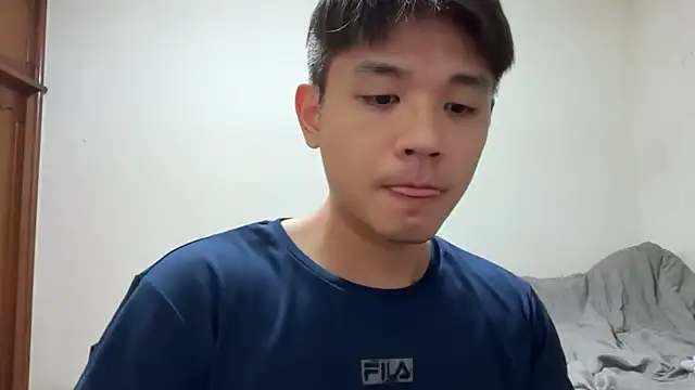 Foxfoxfox4 online show from 13, 4, 2026