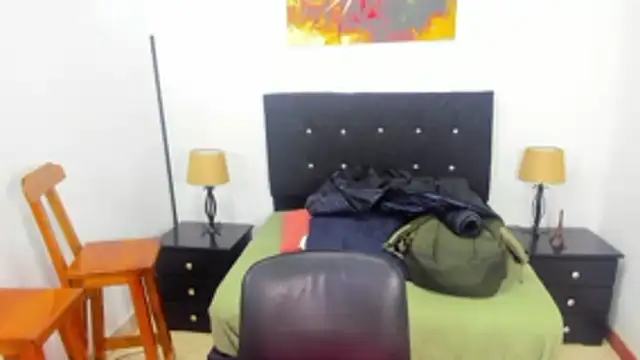 Snapshot of maikol_monstercock chatting on 28, 10, 2025 maikol monstercock online show from 28, 10, 2025