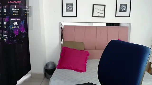 Lele F w online show from 4, 12, 2025