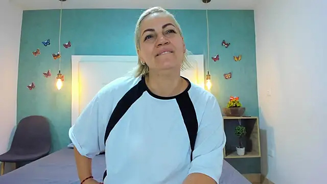 Heidy milf online show from 20, 9, 2025