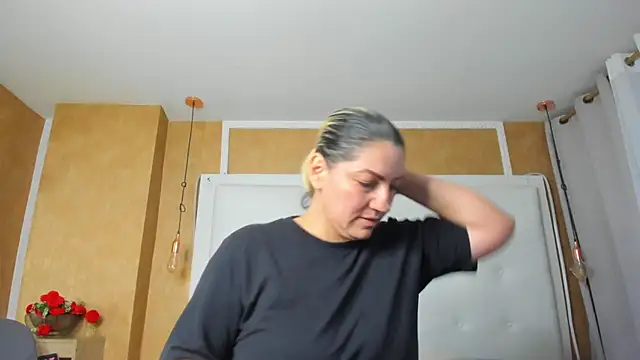 Heidy milf online show from 30, 6, 2026