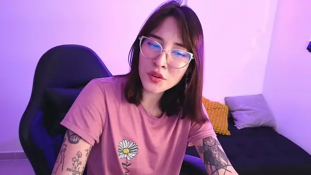 Yulienneg online show from 20, 11, 2025