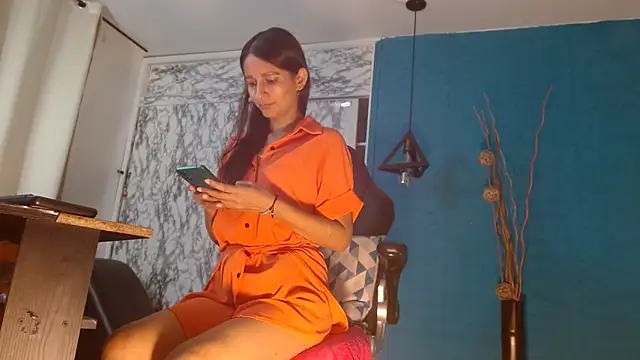 hanna mooreee online show from 18, 3, 2026