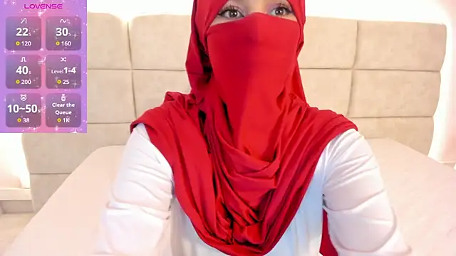 Snapshot of _Nadiaa chatting on 7, 11, 2025 Nadiaa online show from 7, 11, 2025