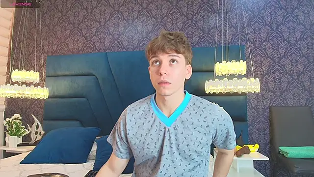 TaylerWhite online show from 10, 1, 2026