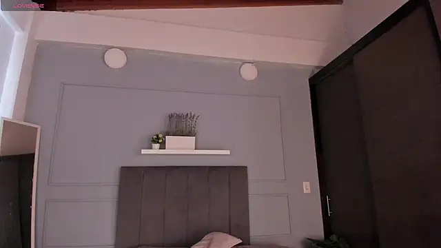 sweet tamara  online show from 7, 11, 2025