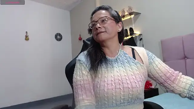 SolVegaNaciente online show from 2, 11, 2025