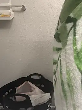 BigBootyCDTsJess online show from 9, 4, 2026