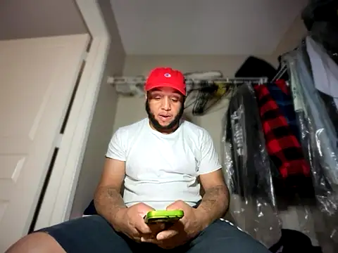 Cloudyy Dayze24 online show from 26, 10, 2025