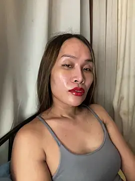 RomanticPearlTS online show from 8, 5, 2026