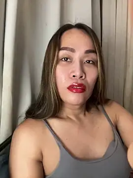 RomanticPearlTS online show from 10, 5, 2026