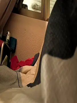 Snapshot of Junani2231 chatting on 6, 11, 2025 Junani2231 online show from 6, 11, 2025