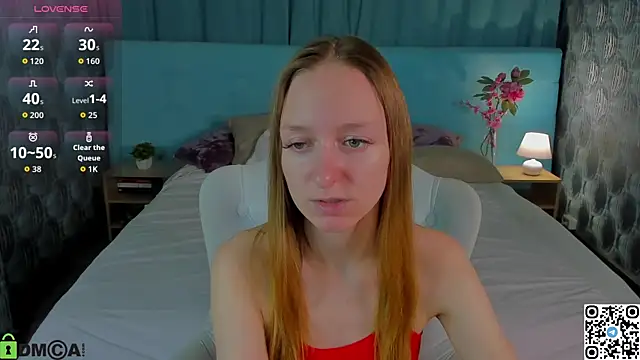 Snapshot of Mia_E1fie chatting on 10, 10, 2025 Mia E1fie online show from 10, 10, 2025