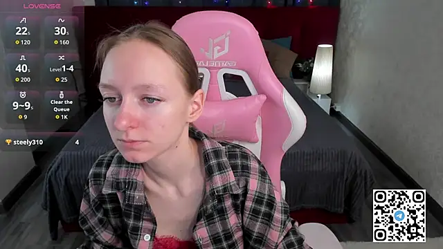 Snapshot of Mia_E1fie chatting on 4, 2, 2026 Mia E1fie online show from 4, 2, 2026