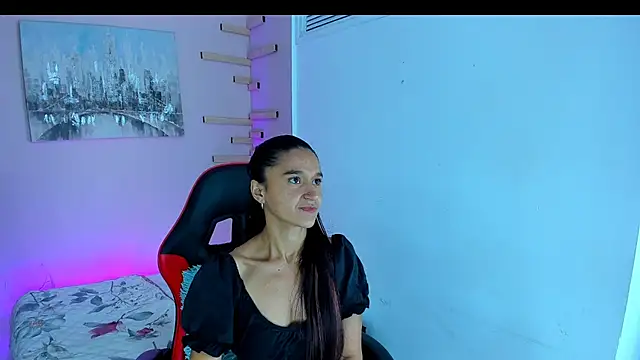 Snapshot of maraiah_petit chatting on 22, 9, 2025 maraiah petit online show from 22, 9, 2025