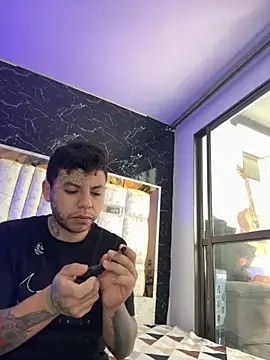 DayanaDG online show from 4, 12, 2025