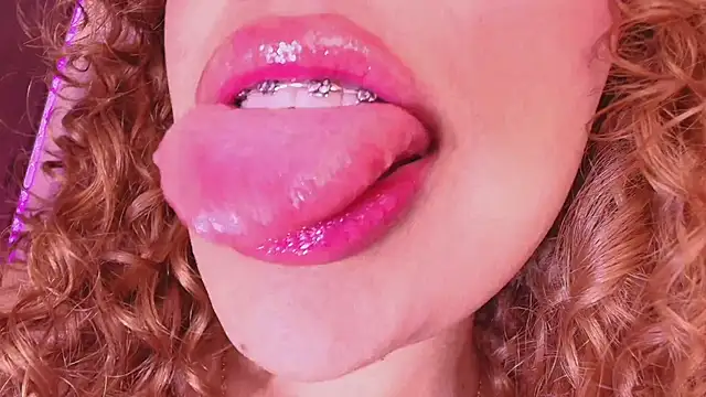 megansan  online show from 19, 6, 2026