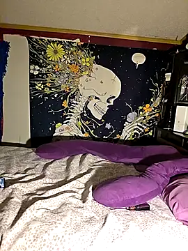 Snapshot of xXKnifeRiderXx chatting on 26, 9, 2025 xXKnifeRiderXx online show from 26, 9, 2025