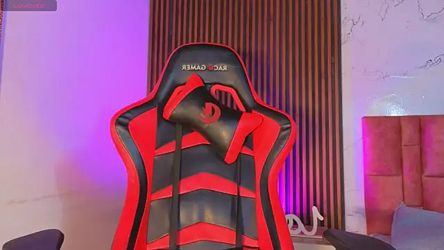 Snapshot of SpicyDemons chatting on 29, 10, 2025 SpicyDemons online show from 29, 10, 2025