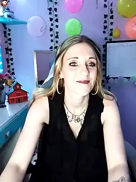 Snapshot of Purple2StayThnxx chatting on 28, 9, 2025 Purple2StayThnxx online show from 28, 9, 2025