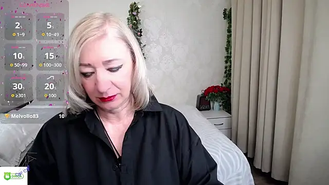 hunters woman online show from 8, 5, 2026