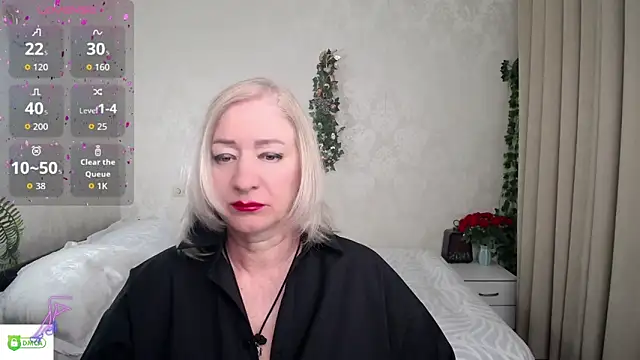 hunters woman online show from 15, 5, 2026
