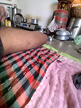 RAYI Queen 3 online show from 15, 12, 2025