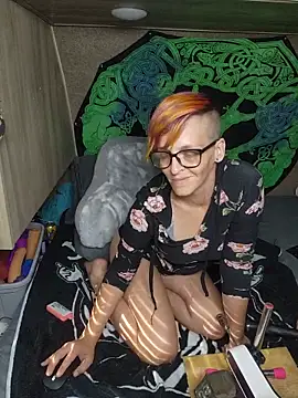 amymatthews92 online show from 6, 6, 2026