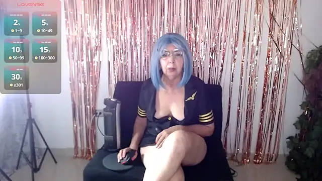 Snapshot of ruth_blue21 chatting on 13, 9, 2025 ruth blue21 online show from 13, 9, 2025