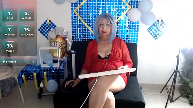 Snapshot of ruth_blue21 chatting on 26, 9, 2025 ruth blue21 online show from 26, 9, 2025