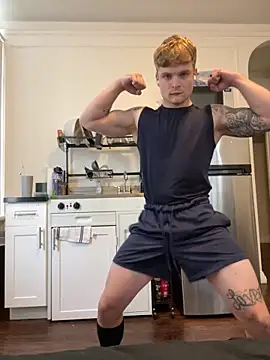 Snapshot of King_Kev_ chatting on 8, 10, 2025 King Kev online show from 8, 10, 2025